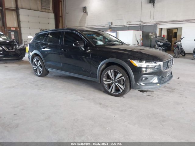 2023 VOLVO V60 CROSS COUNTRY YV4L12WZ2P2107879