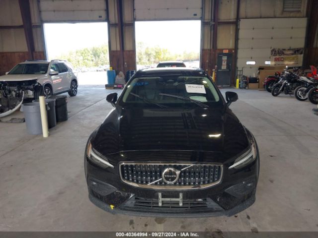 2023 VOLVO V60 CROSS COUNTRY YV4L12WZ2P2107879 Photo 5