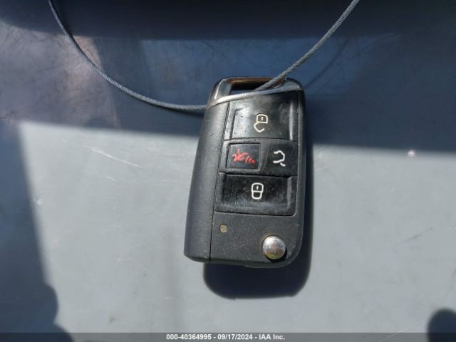 3VWC17AU1GM512813 Volkswagen Golf Sportwagen Tsi Se 4-door