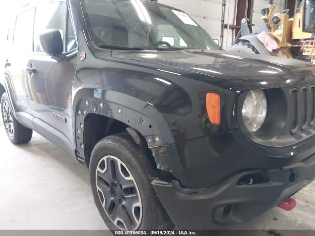 ZACCJBCT2FPB28397 Jeep Renegade Trailhawk