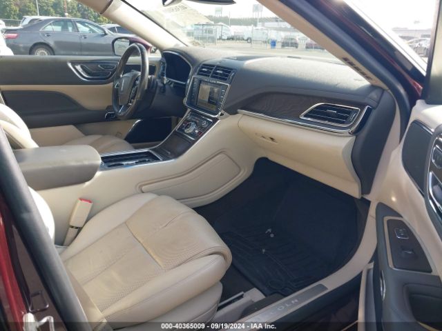 1LN6L9TKXK5614218 Lincoln Continental Select