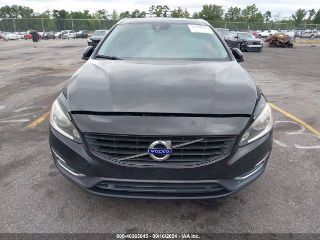 YV140MEKXF1262401 Volvo V60 T5 Premier