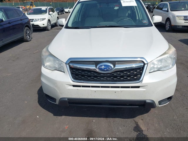 Subaru Forester 2.5i Premium 2014 JF2SJAEC4EH549628 Image 12