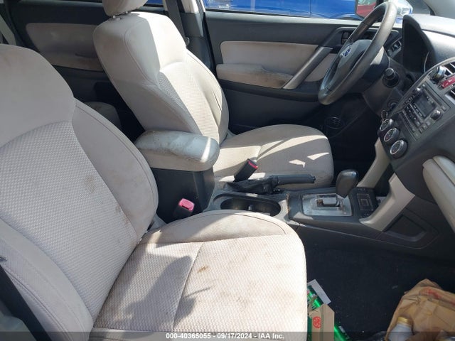 Subaru Forester 2.5i Premium 2014 JF2SJAEC4EH549628 Image 5