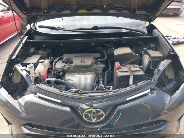 Toyota Rav4 Xle 2018 2T3RFREV5JW741434 Image 10