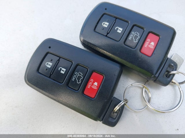 Toyota Rav4 Xle 2018 2T3RFREV5JW741434 Image 11