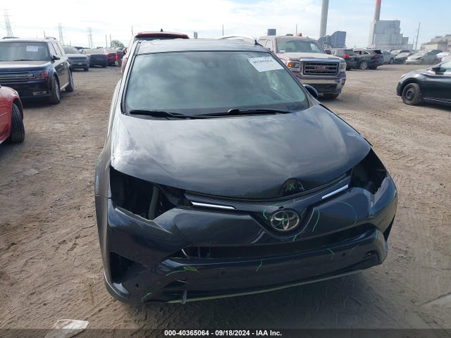 Toyota Rav4 Xle 2018 2T3RFREV5JW741434 Image 6