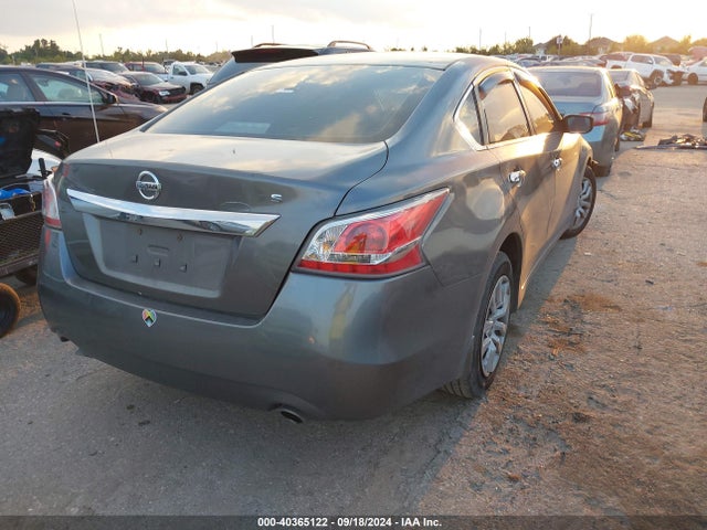 Nissan Altima 2.5 S 2015 1N4AL3AP8FC171777 Image 4