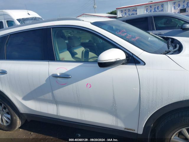 5XYPGDA36HG206441 KIA Sorento 2.4l Lx