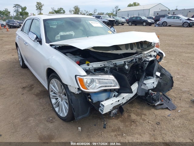 2C3CCAEG5EH280375 Chrysler 300C