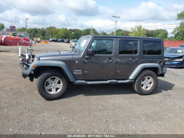 1C4BJWDG3GL234125 Jeep Wrangler Unlimited Sport