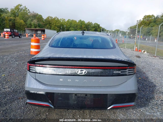 Hyundai SONATA SEL 2024 KMHL64JA4RA415111 Image 16