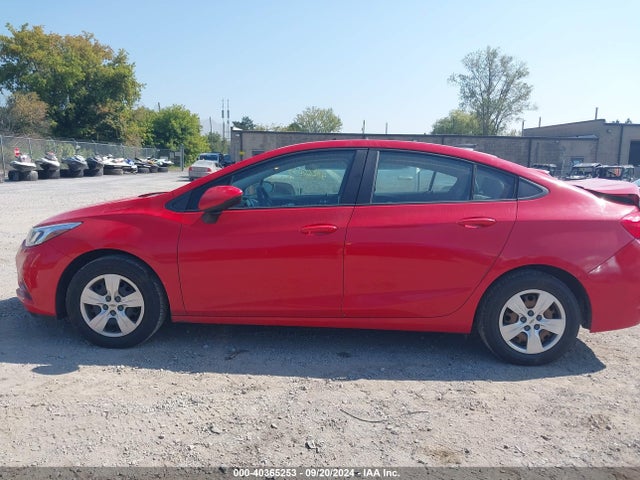 Chevrolet Cruze Ls Auto 2017 1G1BC5SM8H7234685 Image 14