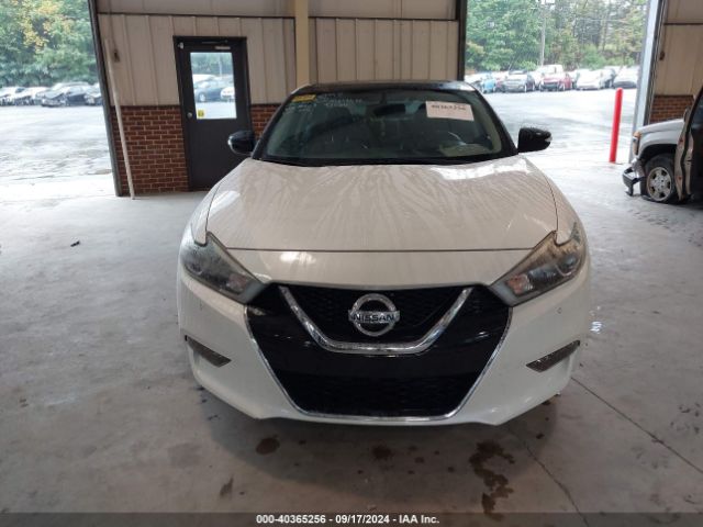 1N4AA6AP2JC404410 Nissan Maxima 3.5 Sl
