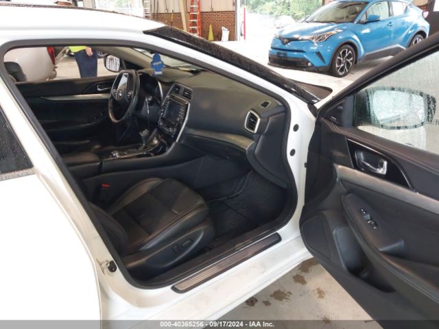 1N4AA6AP2JC404410 Nissan Maxima 3.5 Sl