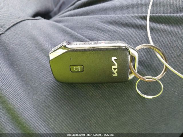 KNDJ63AU0N7159766 KIA Soul Gt-line