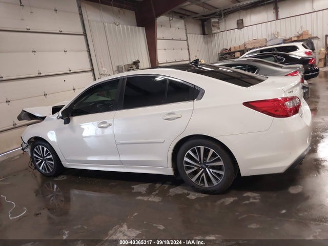Subaru Legacy Premium 2018 4S3BNAC60J3023357 Image 15