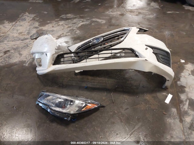 4S3BNAC60J3023357 Subaru Legacy Premium