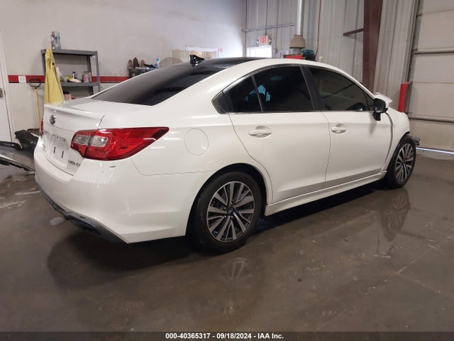 4S3BNAC60J3023357 Subaru Legacy Premium