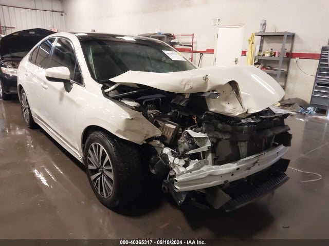 4S3BNAC60J3023357 Subaru Legacy Premium