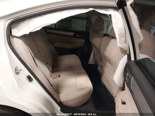 4S3BNAC60J3023357 Subaru Legacy Premium