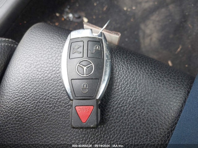 WDDSJ4GB2KN766036 Mercedes-Benz CLA 250 4MATIC