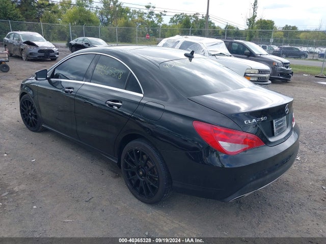 WDDSJ4GB2KN766036 Mercedes-Benz CLA 250 4MATIC
