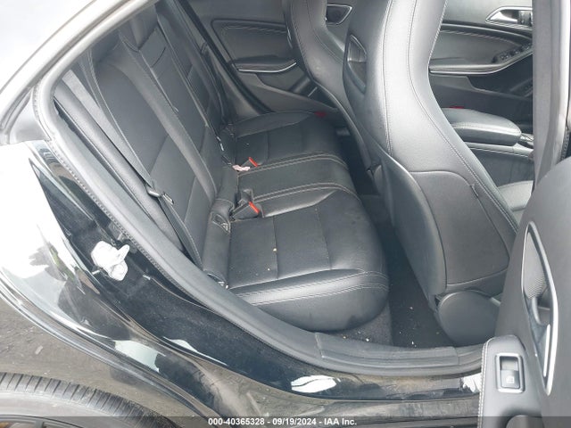 WDDSJ4GB2KN766036 Mercedes-Benz CLA 250 4MATIC