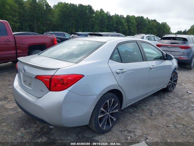 Toyota COROLLA SE 2019 2T1BURHE9KC141725 Image 4