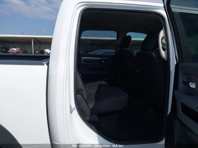 1C6RR6LG7KS701965 RAM 1500 Classic Warlock  4x2 5'7 Box