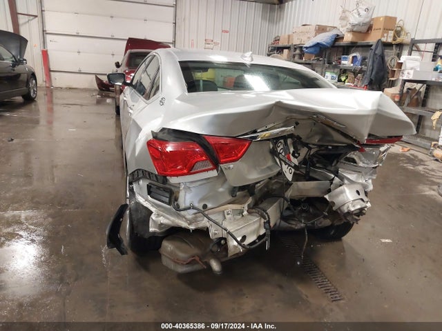 Chevrolet IMPALA 1LT 2017 2G1105S36H9123966 Image 16