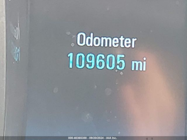 1G11D5SL9FF109973 Chevrolet MALIBU 2LT