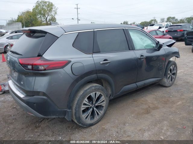 5N1AT3BA1MC780934 Nissan Rogue Sv Fwd