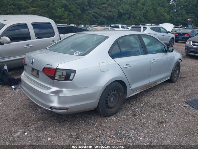3VW267AJ7GM209828 Volkswagen Jetta 1.4t S