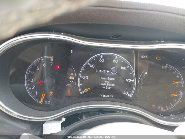 1C4RJFCG8FC814937 Jeep Grand Cherokee Overland