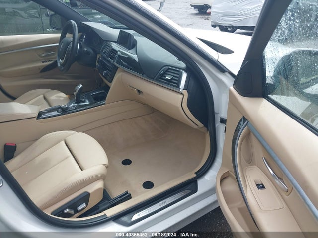 BMW 328i Xdrive 2016 WBA8E3G56GNT74906 Image 5