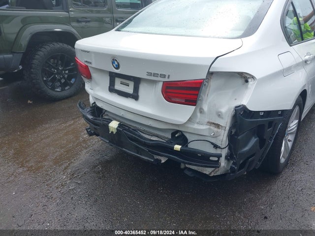 BMW 328i Xdrive 2016 WBA8E3G56GNT74906 Image 6