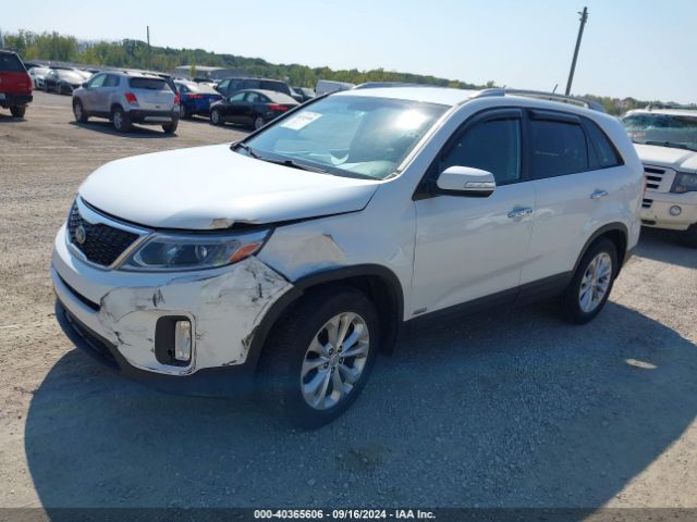 5XYKUDA79FG640646 KIA Sorento Ex V6