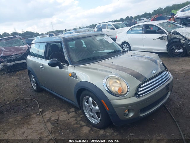 2008 MINI COOPER CLUBMAN WMWML33508TN67351 Photo 0