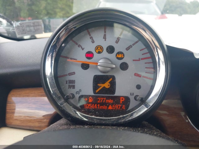 2008 MINI COOPER CLUBMAN WMWML33508TN67351 Photo 6