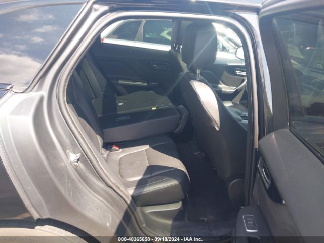SADCJ2GX6JA329701 Jaguar F-pace 30t Premium