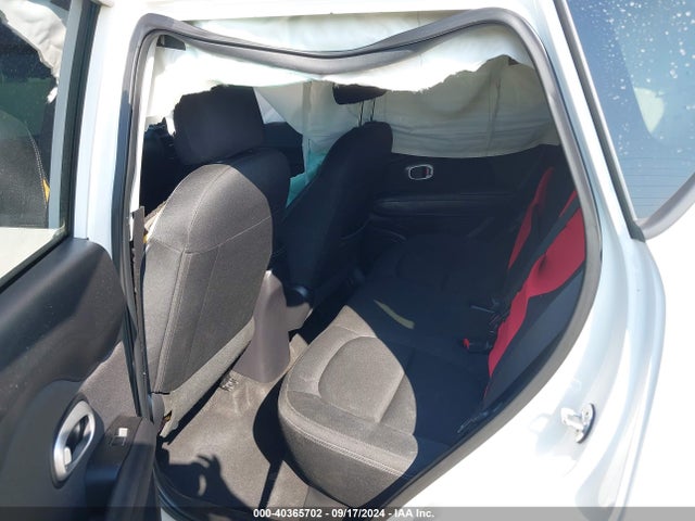 KIA SOUL + 2019 KNDJP3A50K7699362 Image 8
