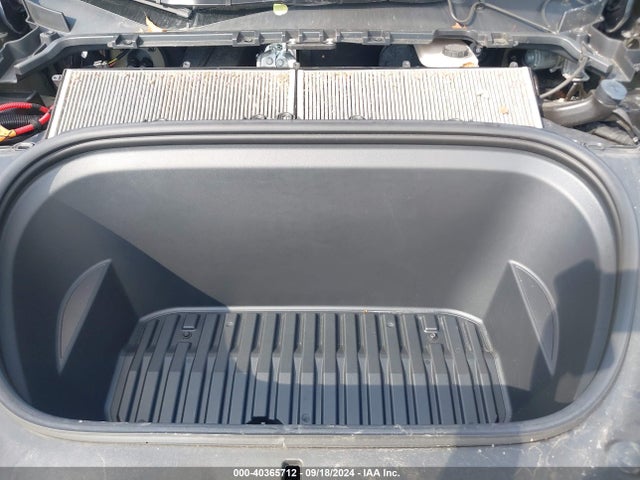2022 TESLA MODEL Y 7SAYGDEE8NF321855 Photo 9