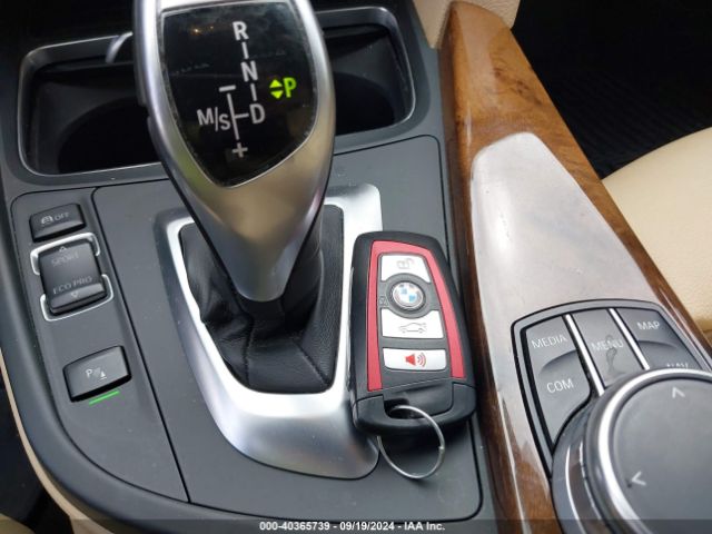 WBA8B9G34HNU53552 BMW 330I