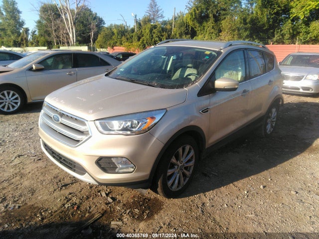 Ford Escape Titanium 2017 1FMCU0JD3HUE53399 Image 2