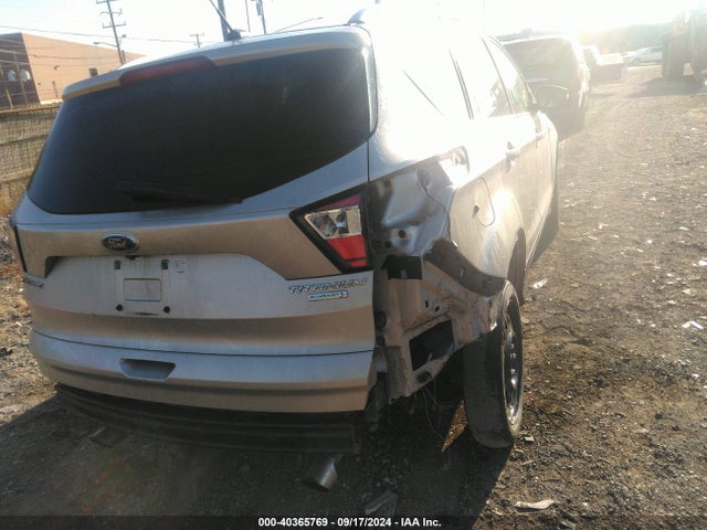 Ford Escape Titanium 2017 1FMCU0JD3HUE53399 Image 6