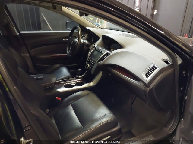 19UUB1F52GA012581 Acura TLX TECH