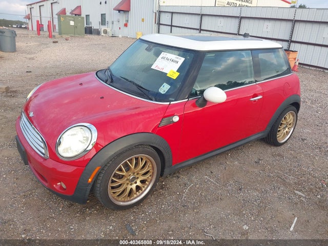 2009 MINI COOPER WMWMF33529TW72014 Photo 1