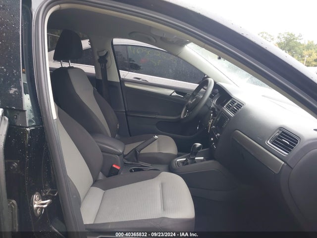3VW2B7AJ5HM355884 Volkswagen Jetta 1.4t S