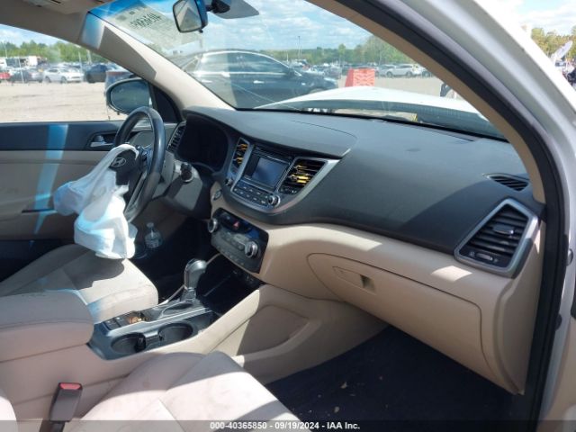 KM8J33A2XGU267772 Hyundai Tucson Sport